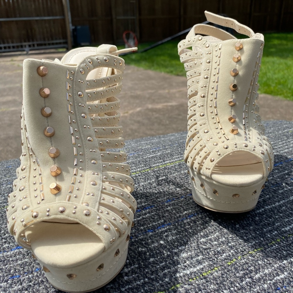 Alba Nude Studded Heels